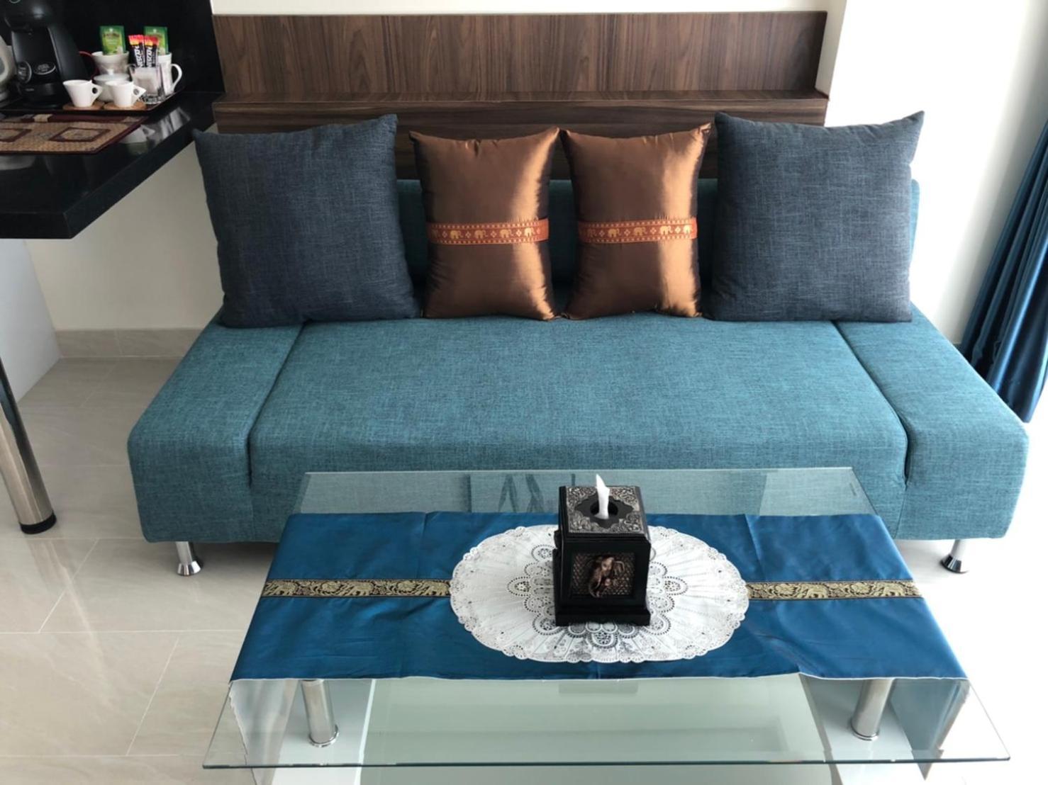Luxury Business Suits In Grand Avenue By Pattaya City Estates Esterno foto